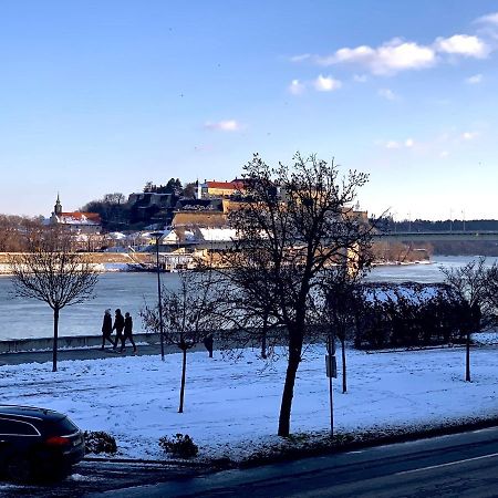 Apartman Danube 诺威萨 外观 照片