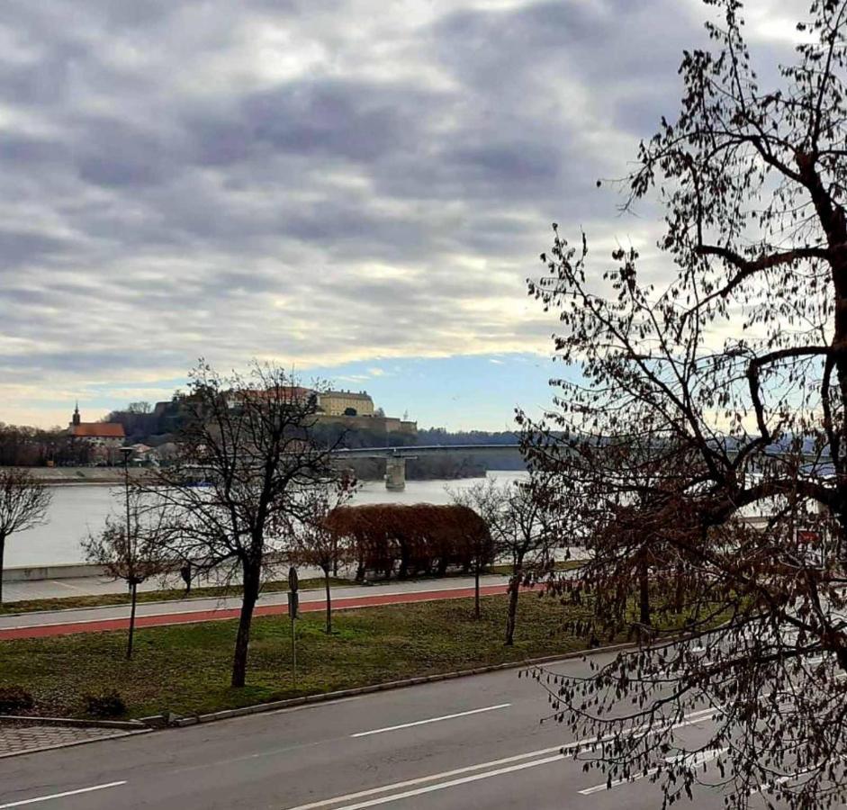 Apartman Danube 诺威萨 外观 照片